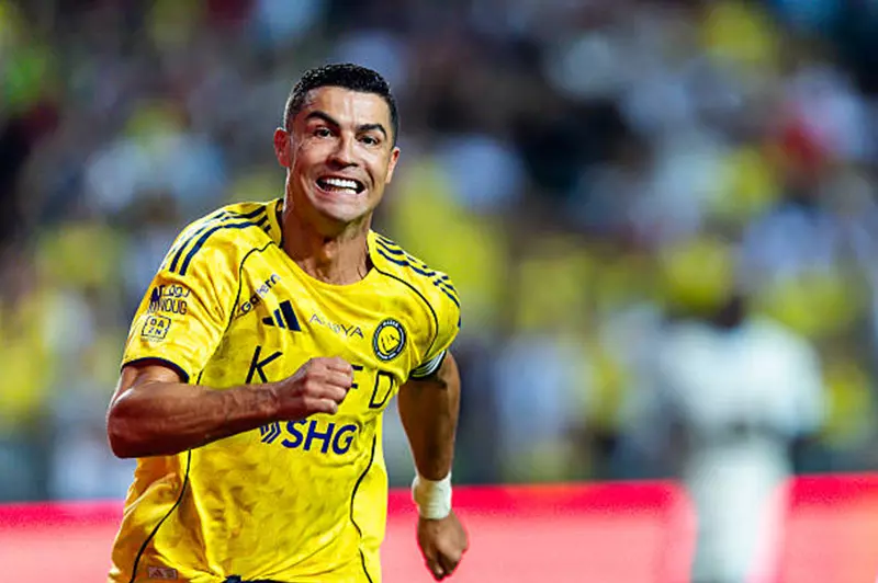 قبل السوبر السعودي: استعراض نهائيات رونالدو عبر مسيرته الكروية