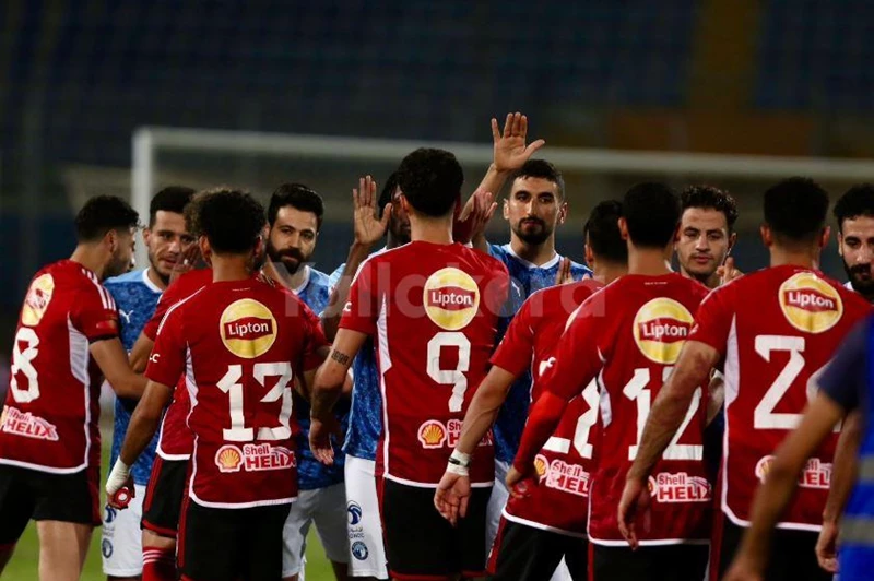 نقل مباراة الأهلي ضد بيراميدز: تفاصيل وخلفيات القرار المؤثر في كرة القدم المصرية