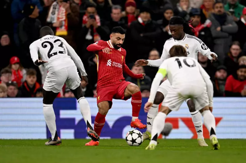 هل يتخلص صلاح من عقدة ريال مدريد؟